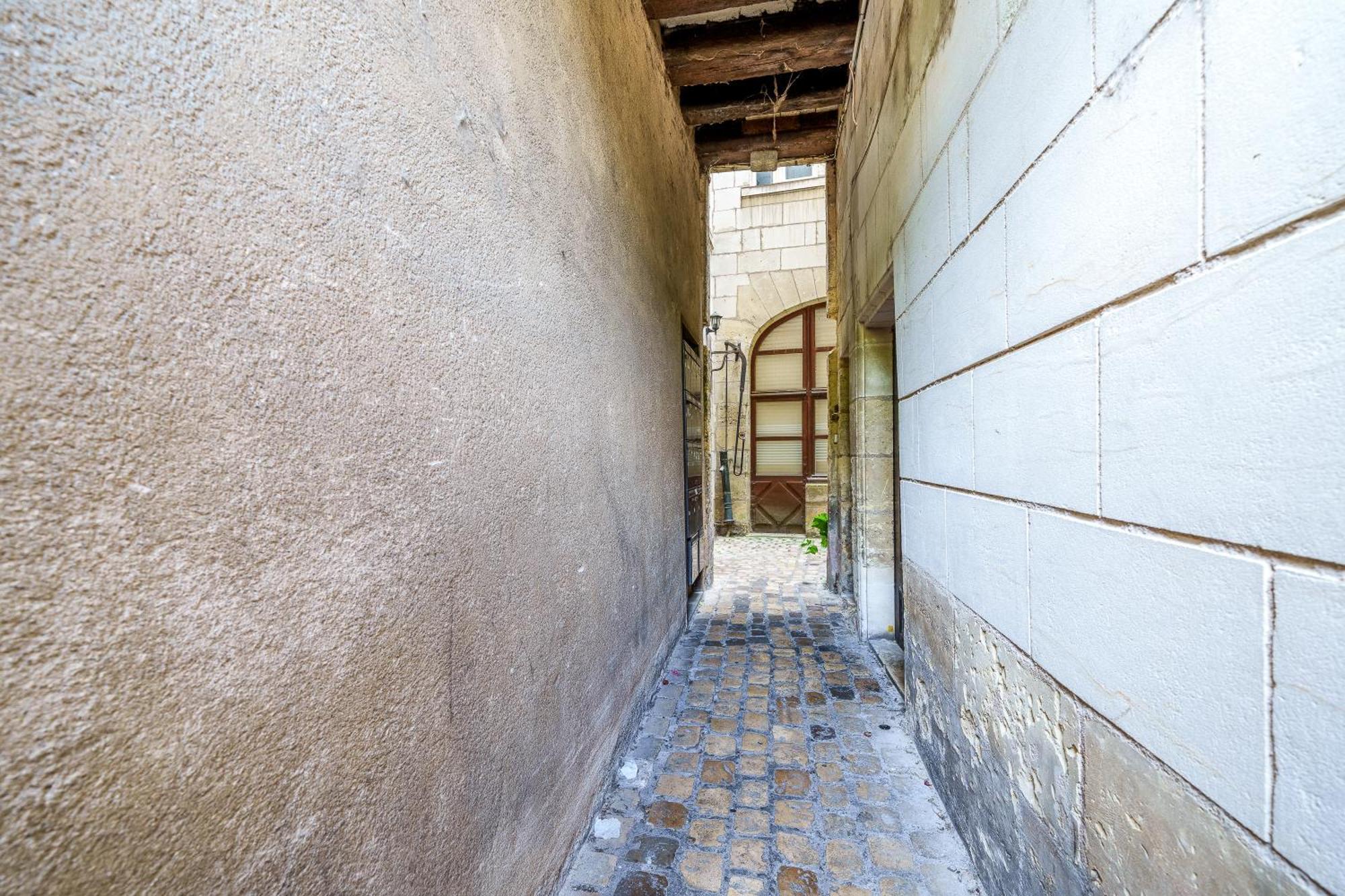 Confort Vieux Avec Parking Prive 4p Apartment